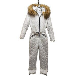 Womens Quilted White Snowsuit W/ Faux Fur Hood & Belted Waist Medium